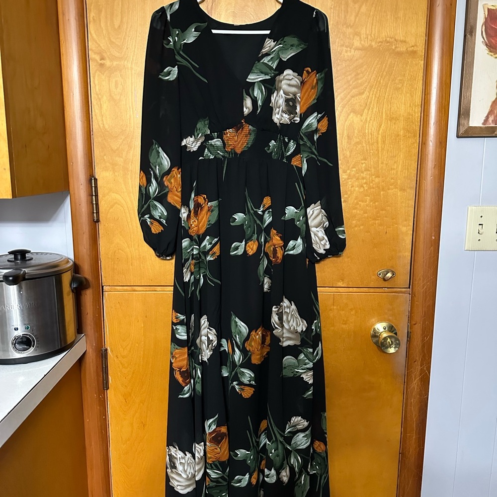 Floral Black Maxi Dress